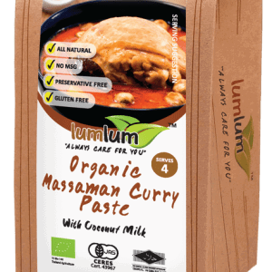 a box of Lumlum Massaman Curry Paste 100g